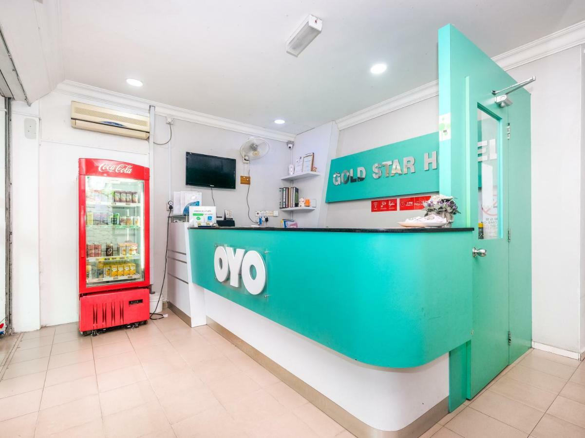 Oyo 850 Gold Star Hotel Chukai Extérieur photo